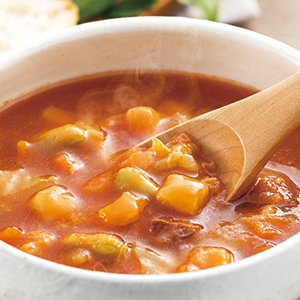 野菜のおいしさと具材感が楽しめる本格的な味わいのスープ